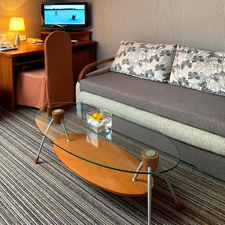 Economy Room In Hotel Eney Lviv Buitenkant foto