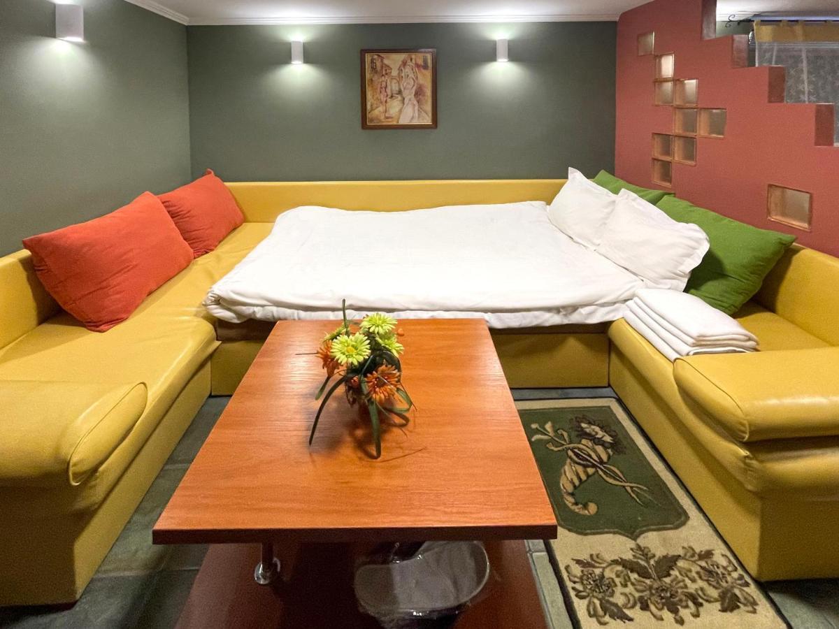 Economy Room In Hotel Eney Lviv Kamer foto